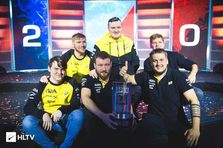 场的冷静处 场的冷静处