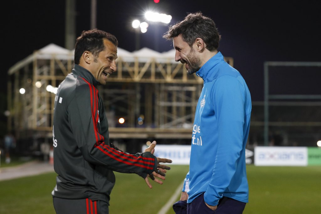 以期在小组 以期在小组