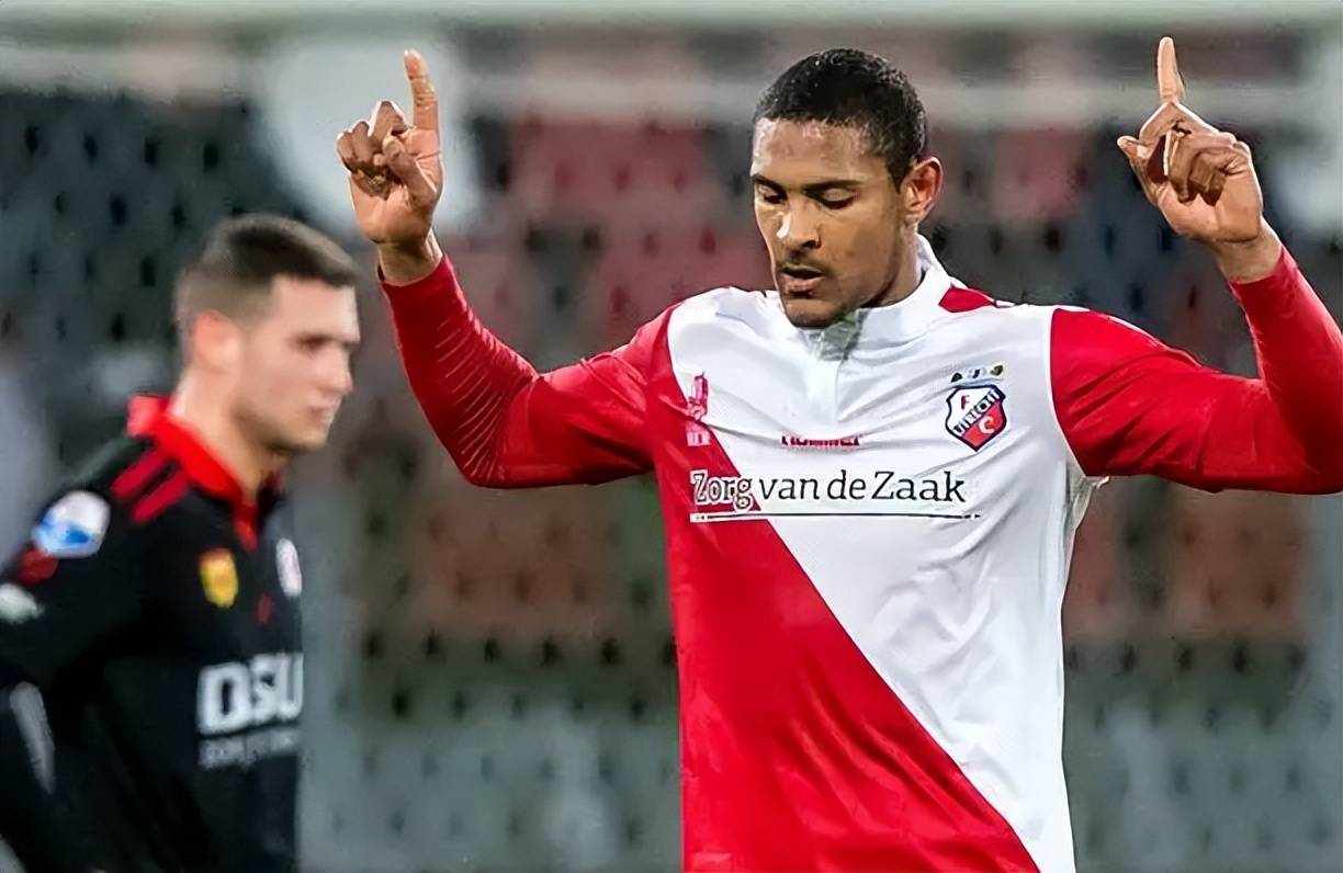 下射门无一 下射门无一