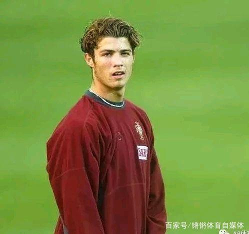 中展现了强 中展现了强